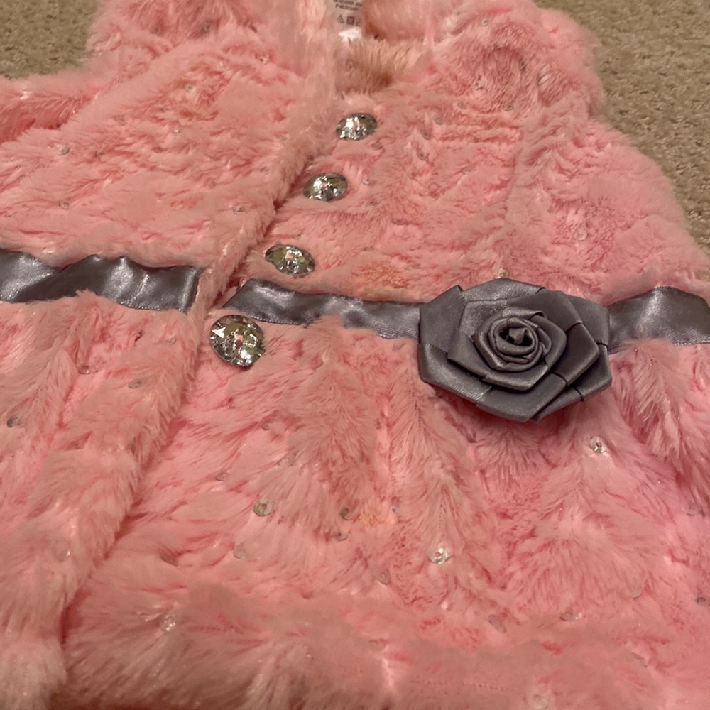 Pink vest for Fall - Picture 2 of 5